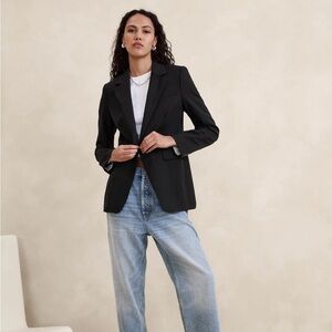 Siena Slim Italian Wool Blazer